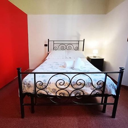 Just Outside The Wall: Free A/C, Bikes And Wifi Lucca Ngoại thất bức ảnh